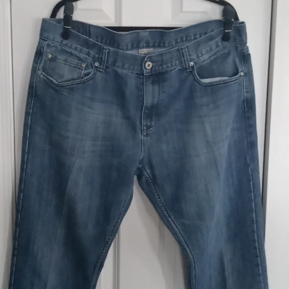 Flypaper Men's Denim Straight Jeans